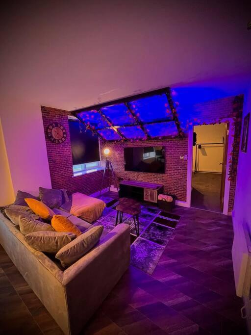 Stunning Two Bed City Centre Apartment Leeds  Bagian luar foto
