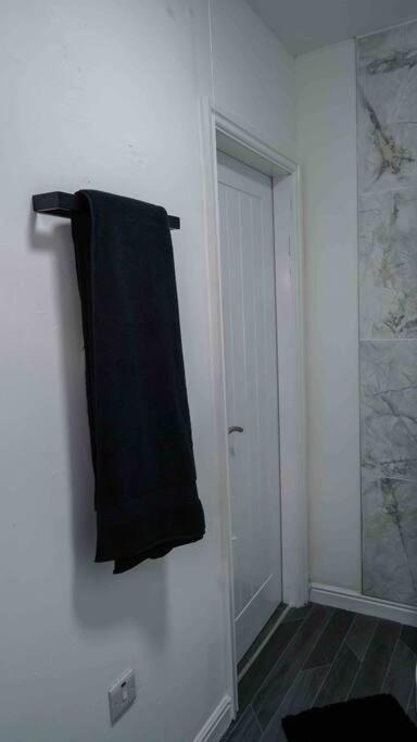 Stunning Two Bed City Centre Apartment Leeds  Bagian luar foto