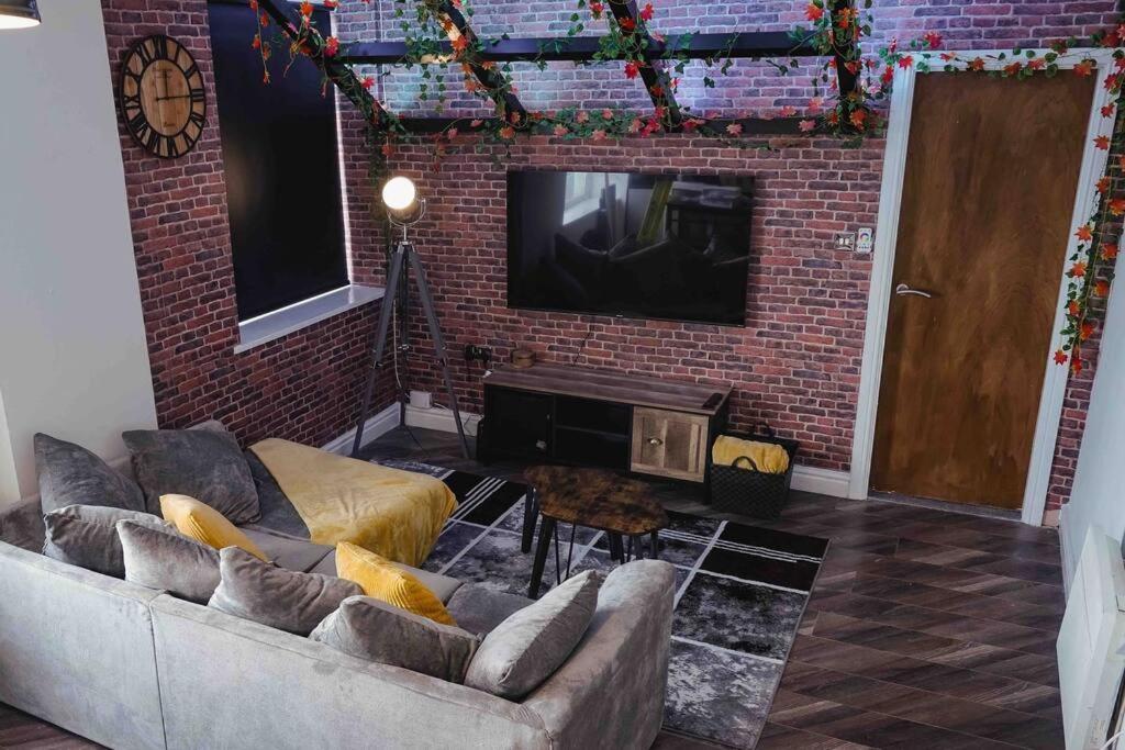 Stunning Two Bed City Centre Apartment Leeds  Bagian luar foto